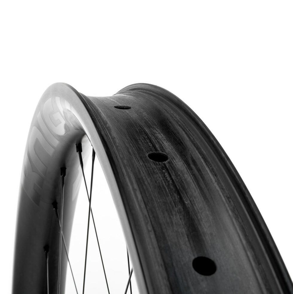 RIM ONLY 27.5″ – TITANIUM LOGOS ONLY | Knight Composites